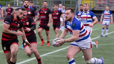 Ashton hat-trick guides Hornets to fourth straight win 