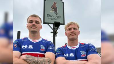 Hornets thank The Moorcock Inn for sponsoring new signings
